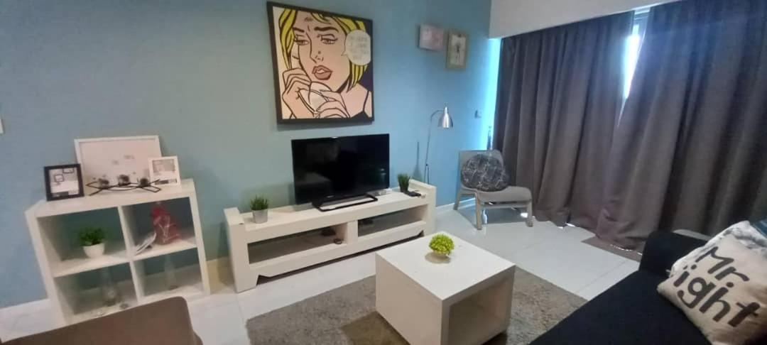 קואלה לומפור Estelar Apartments At Mercu Summer Klcc מראה חיצוני תמונה